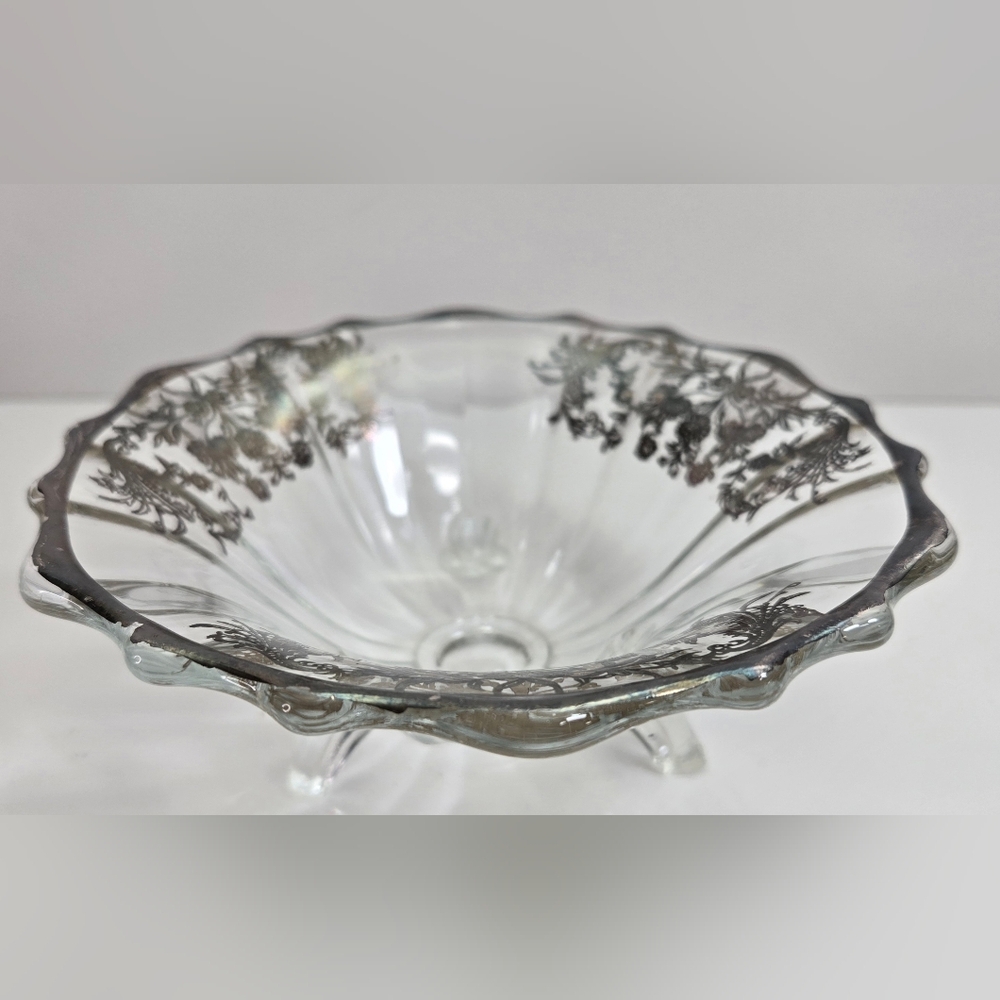 Vintage Silver City Glass 3 Footed‎ Bowl With Floral Silver Overlay - Picture 3 of 7